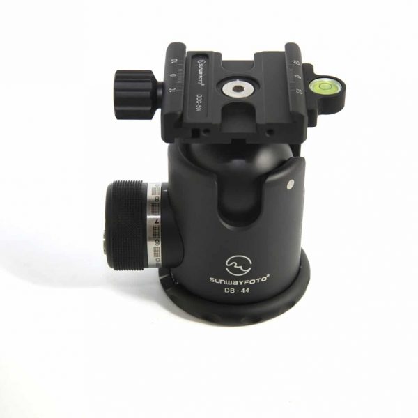 Read more about the article Sunwayfoto DB-44 Ballhead  Review